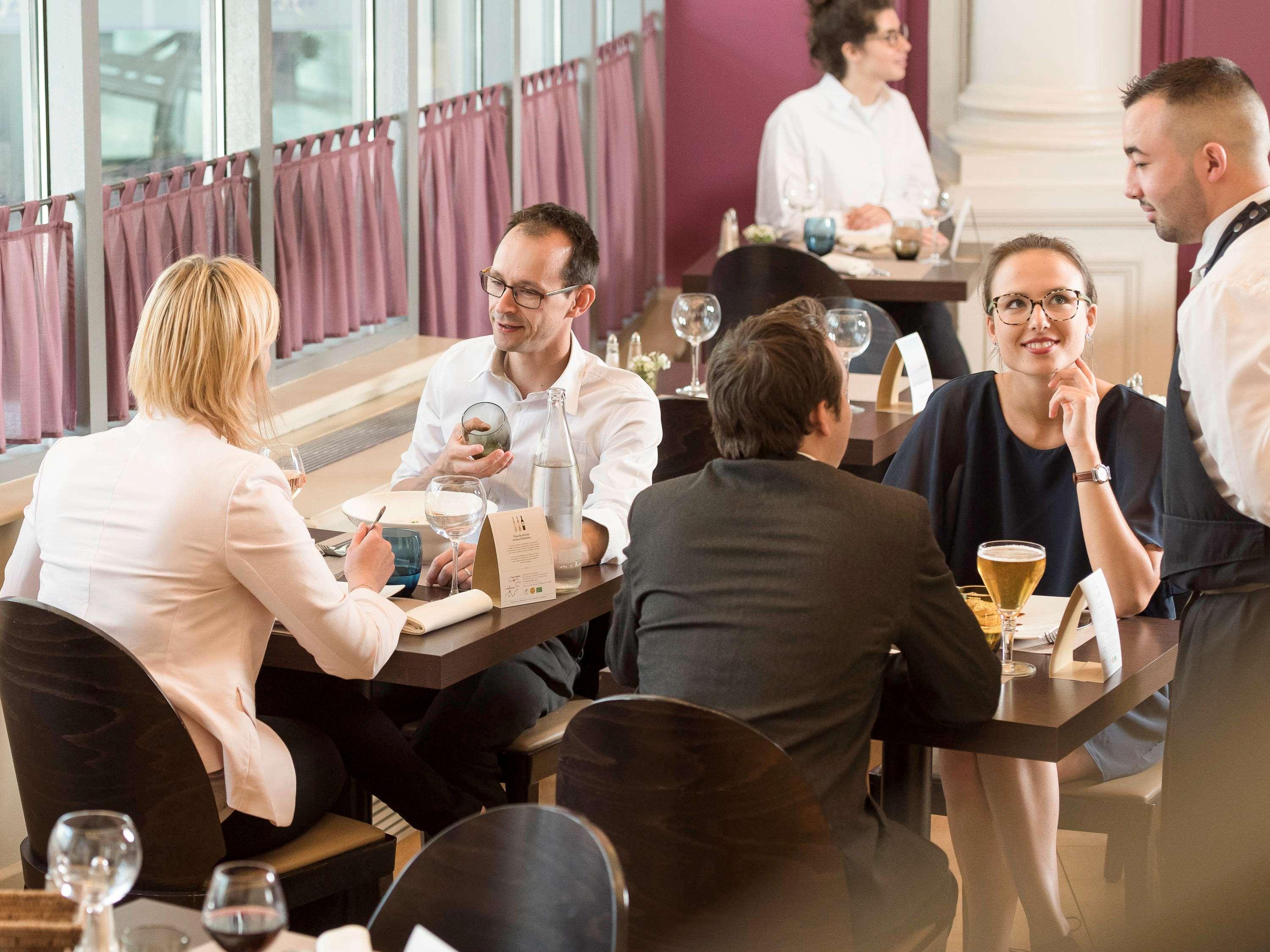 Mercure Lille Grand Hotel 4*
